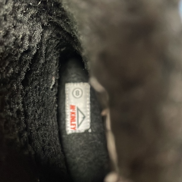 McKinley winter boots. Size 8 - Picture 8 of 8